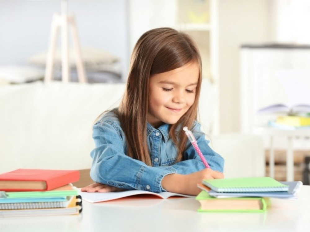BenQ MindDuo 2 Plus -Your Little One's New BFF while Studying