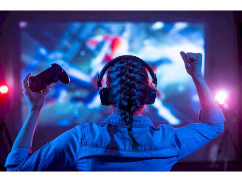 Gaming Belum Lengkap Rasanya Kalau Nggak Pakai Gaming Headset ini!