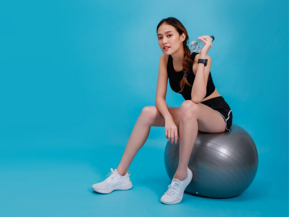 Get acquainted with the Smart Watch Who Cares About Your Health!