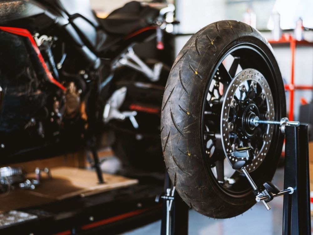 You Change Your Motorcycle Tires Too Often? Take a Look at This One!