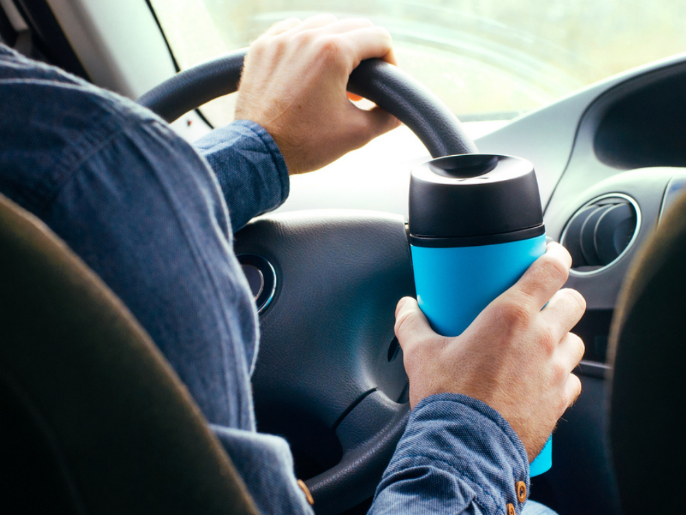  This Uniquely Designed Travel Mug Can Keep Your Favorite Hot and Cold Drinks Anywhere You Go!