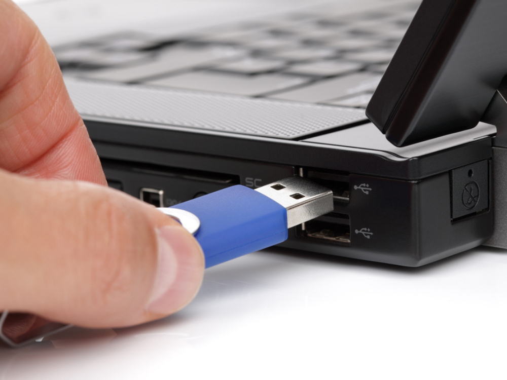 TeamGroup T-Force Spark UFD, ini Bukan Flash Drive Biasa!